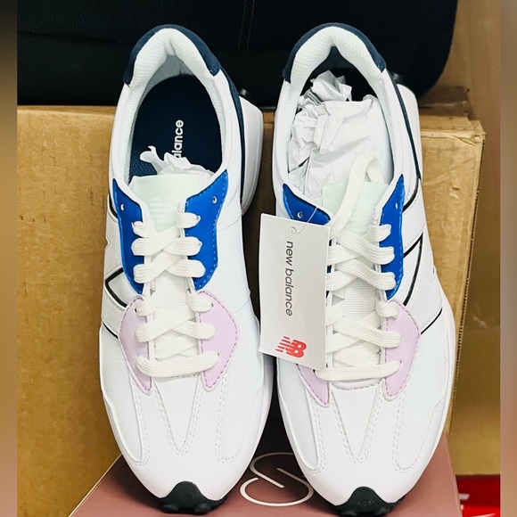 NEW BALANCE 327 RARE WOMEN Golf & Casual LEATHER Sneakers Shoes White size 6 10 - Picture 4 of 13